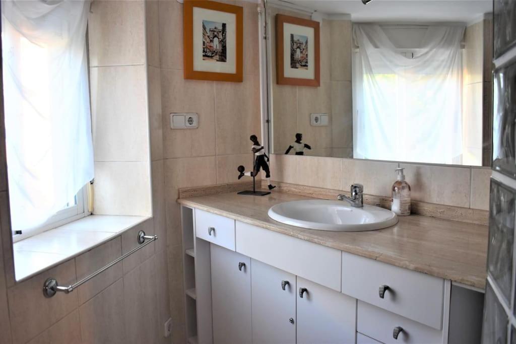 Casa Con Terrazas Lejlighed Zaragoza Eksteriør billede